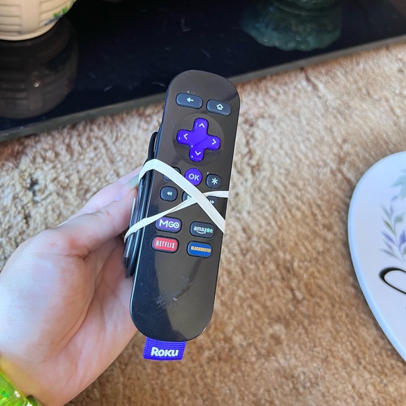 💕Roku streaming stick like new💕 - Picture 9 of 13